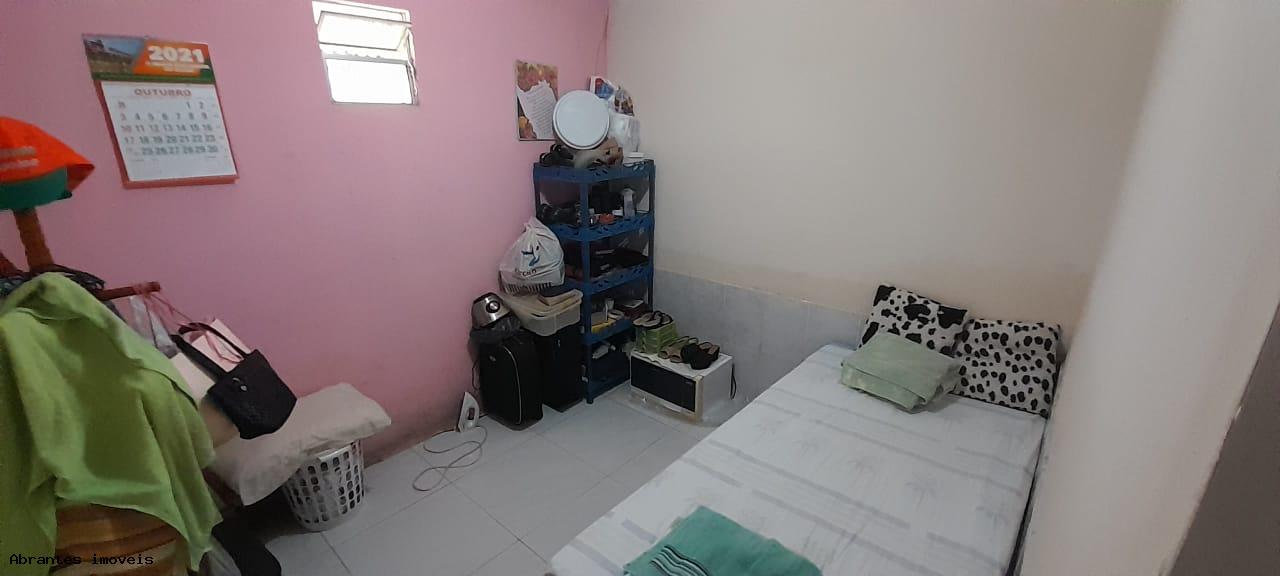 Casa à venda com 2 quartos, 380m² - Foto 6