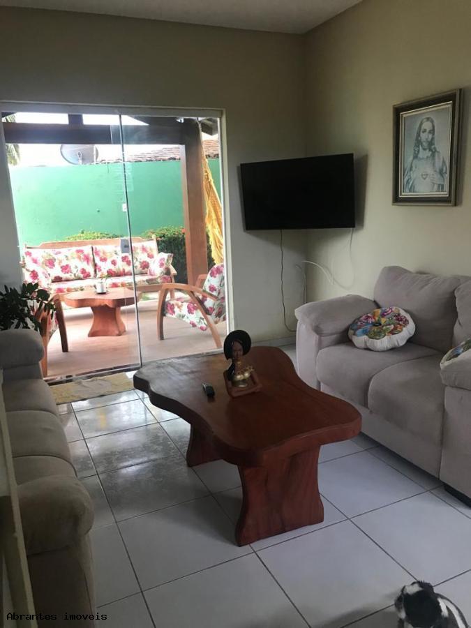 Casa à venda com 3 quartos, 200m² - Foto 8