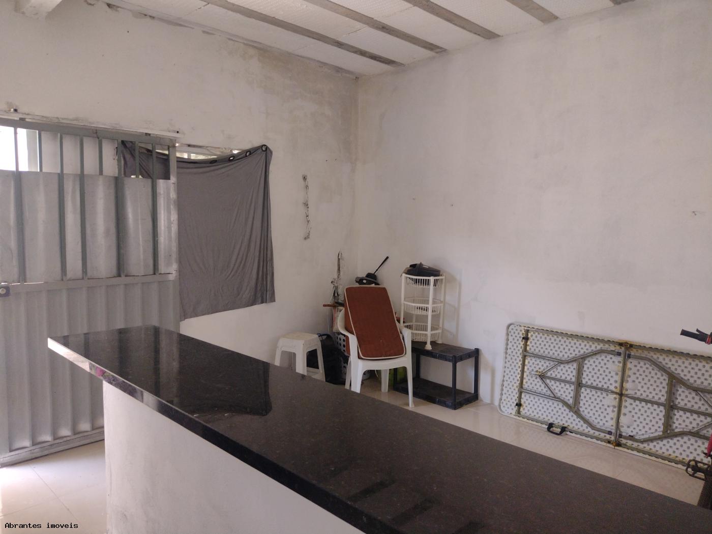 Casa à venda com 1 quarto, 190m² - Foto 8