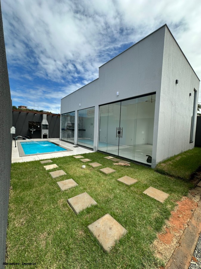 Casa, 2 quartos, 200 m² - Foto 2